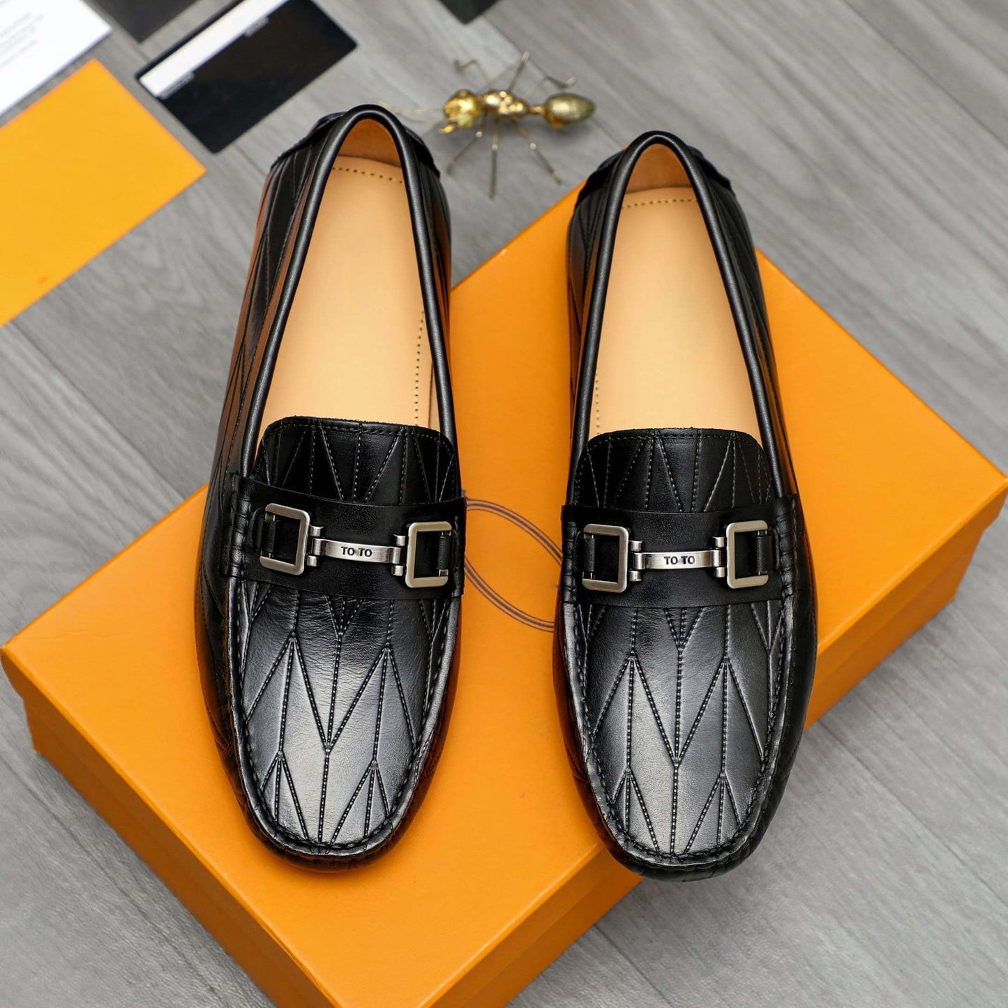 Damen Mokassin Schuhe Elegantes Design Schnalle Leder