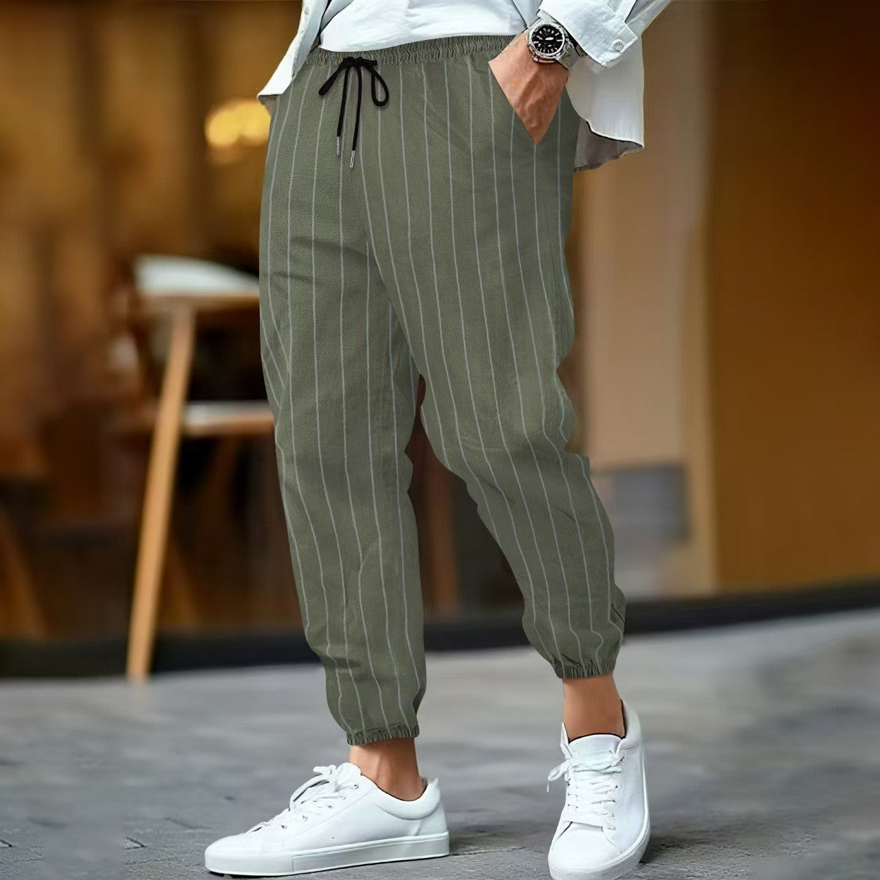 Bequeme Damen Jogginghose Elastischer Bund Slim Fit