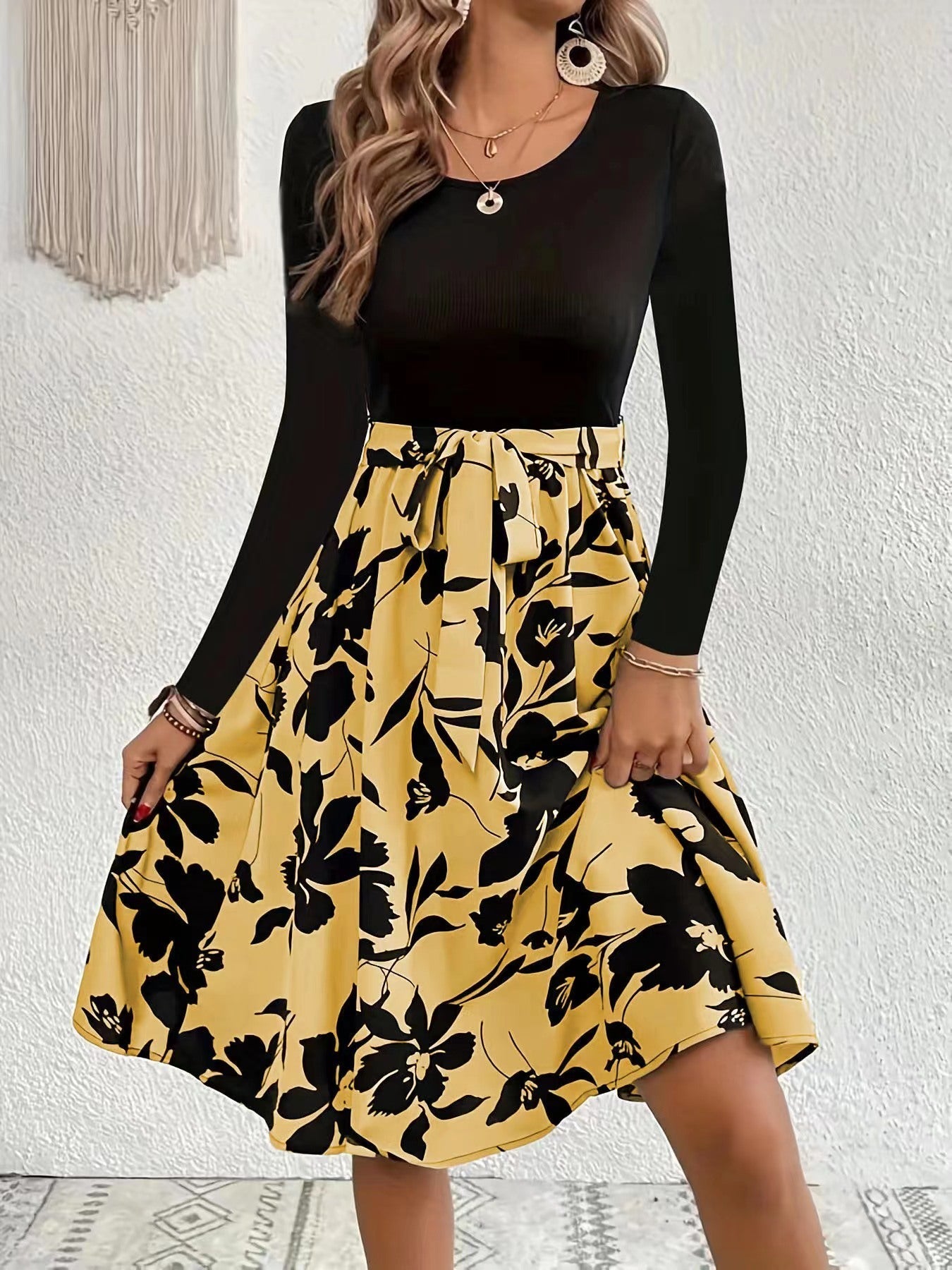 Damen Midikleid Floral Gesmoktes Oberteil