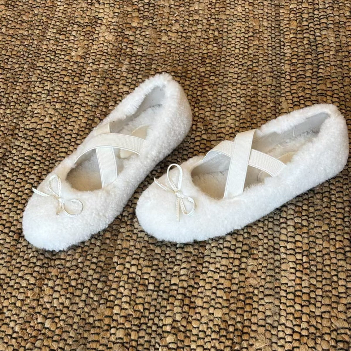 Damen Ballerinas Weiches Plüsch Schleifendetail Rosa