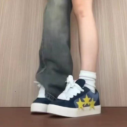 Damen Sneaker mit Sternen Applikation und Comfort-Sohle