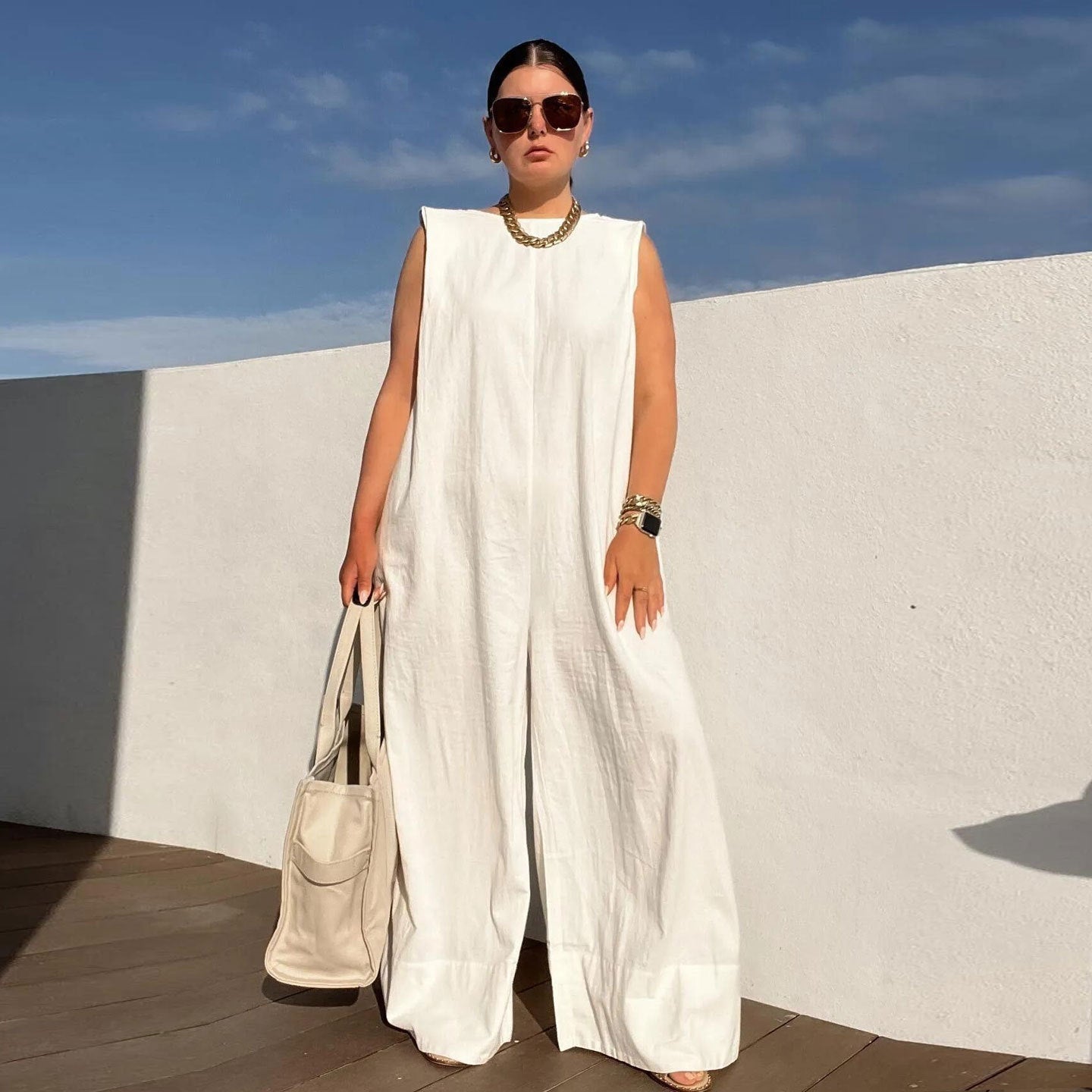 Damen Jumpsuit mit Kapuze und tiefem Rücken