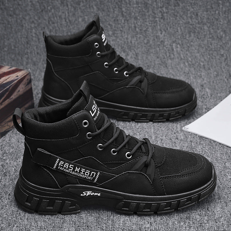 Damen High- Sneaker Warm Isoliert