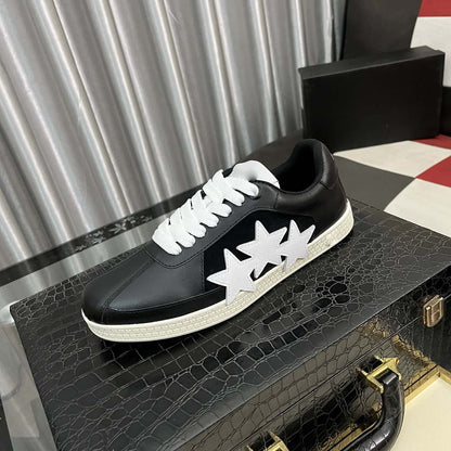 Damen Sneaker mit Sternen Applikation