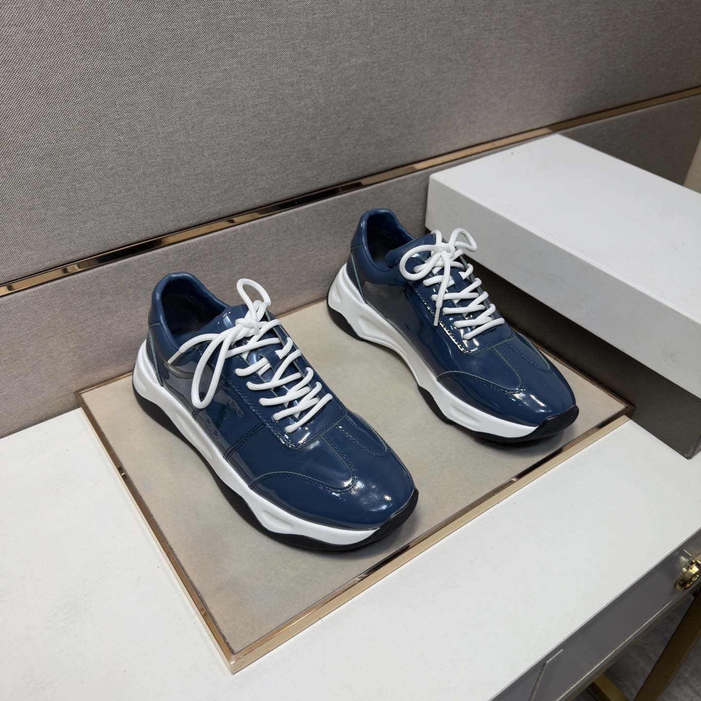Damen Sneaker Sportlich Mit Glanzverschluss - Norvielle