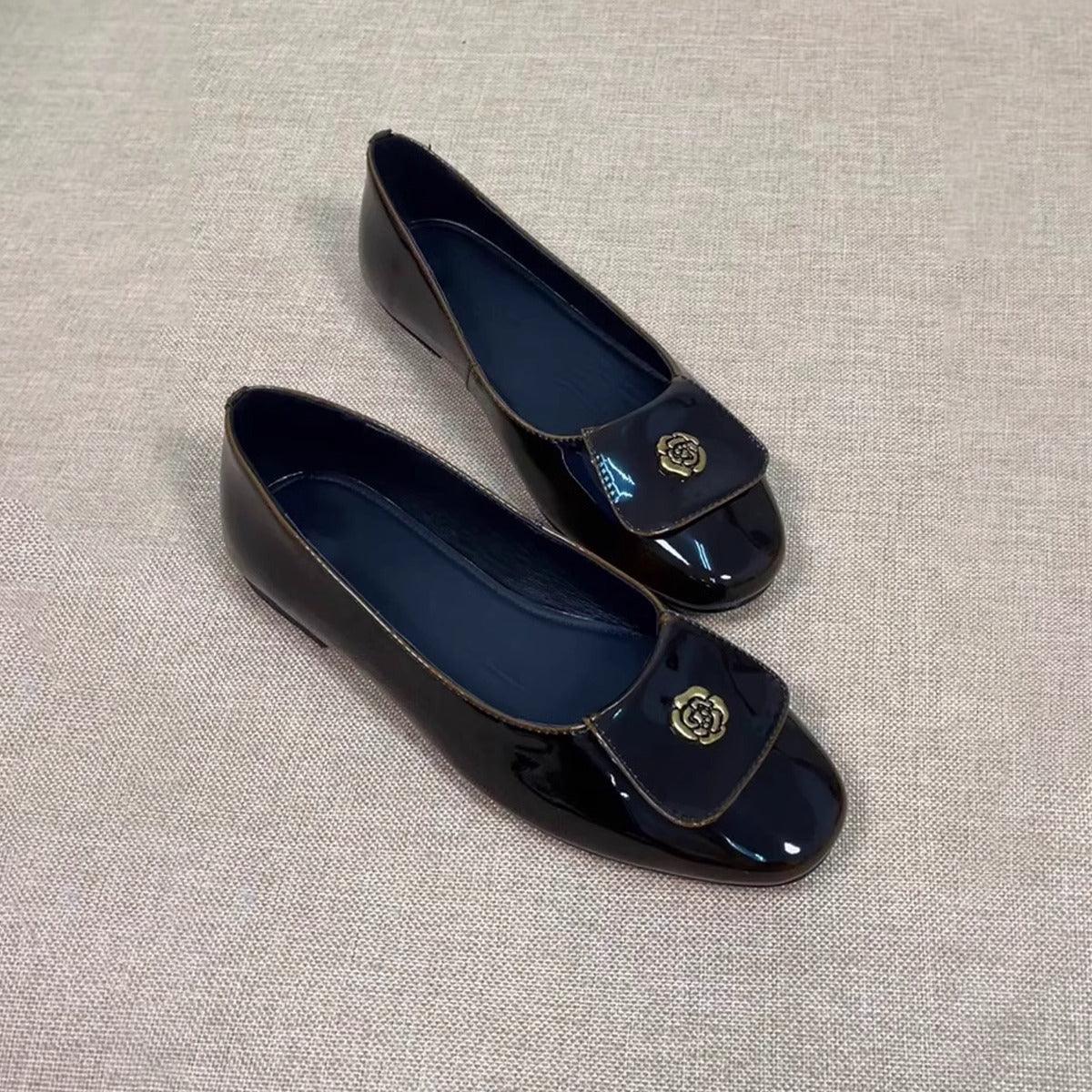 Damen Slipper Elegantes Design Komfortabel Mit Edlem Detail