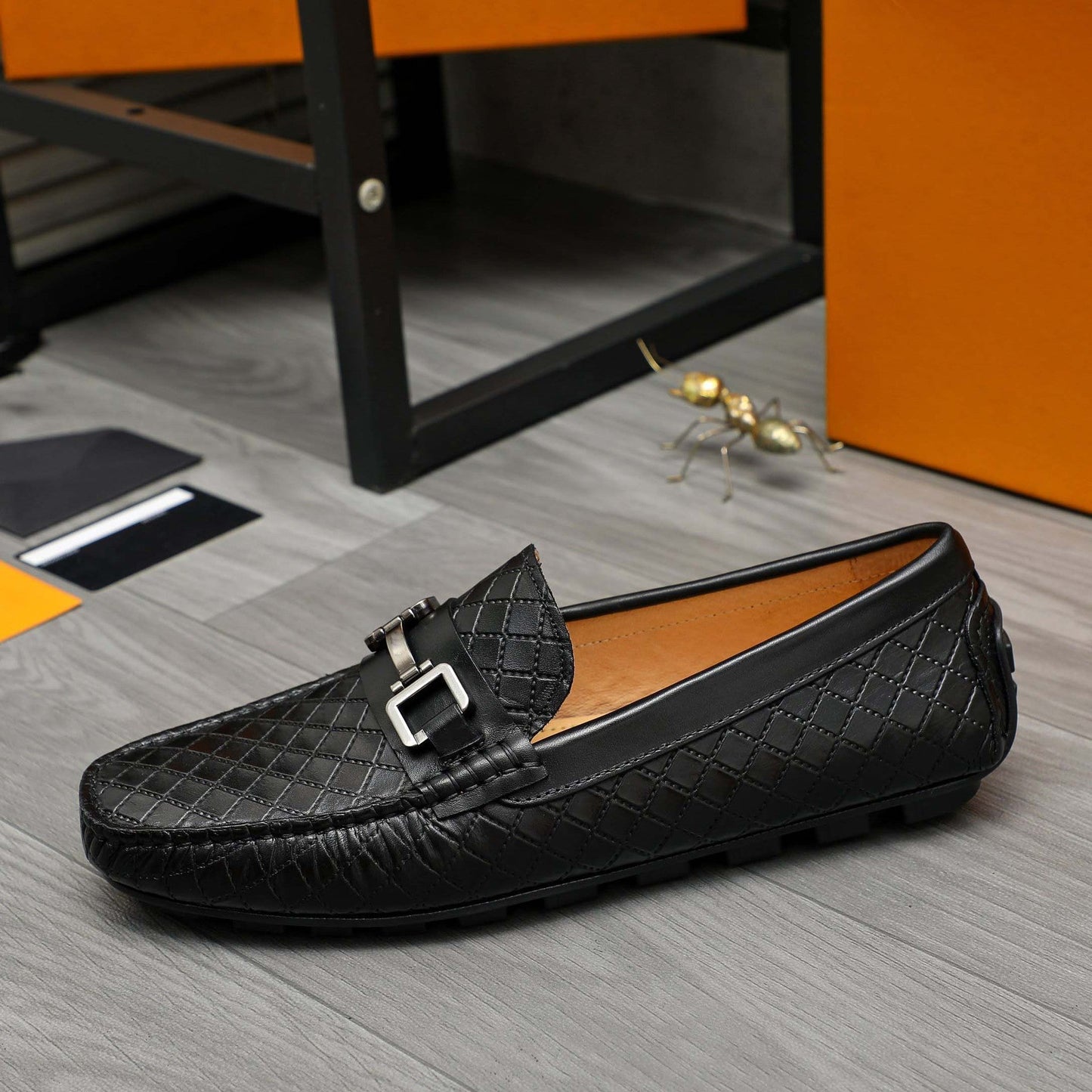 Damen Mokassin Schuhe Elegantes Design Schnalle Leder Schwarz - Norvielle