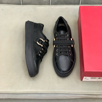 Damen Sneaker Rutschfest mit Schnallen Detail