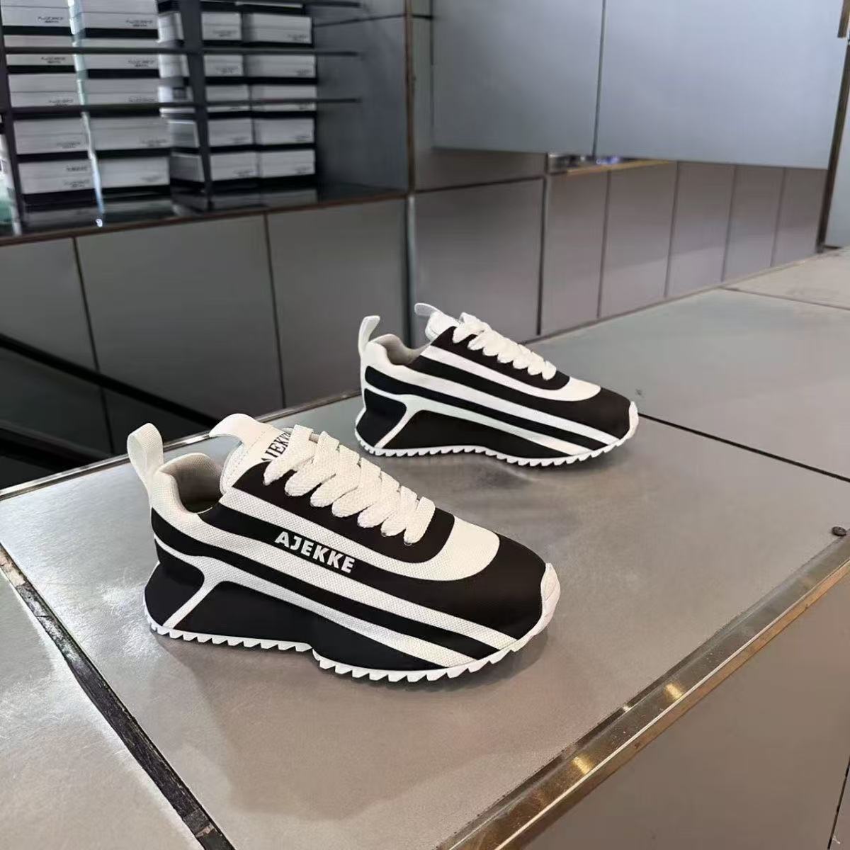 Damen Sneaker Sportlich Weich Dämpfungstechnologie