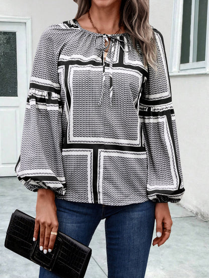 Damenbluse Rüschen Modern Elegant Weiß - Norvielle