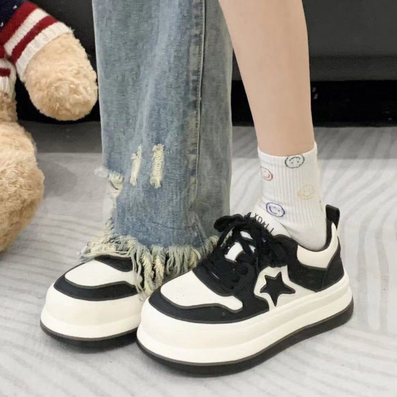 Damen Plateausneaker Sternen-Design