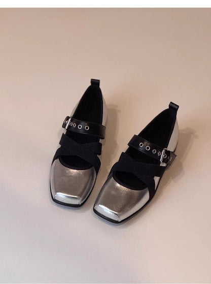 Damen Ballerinas Schuhe Riemen Glanzoptik