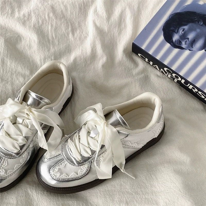 Damen Sneaker Spitze Schleifen Design