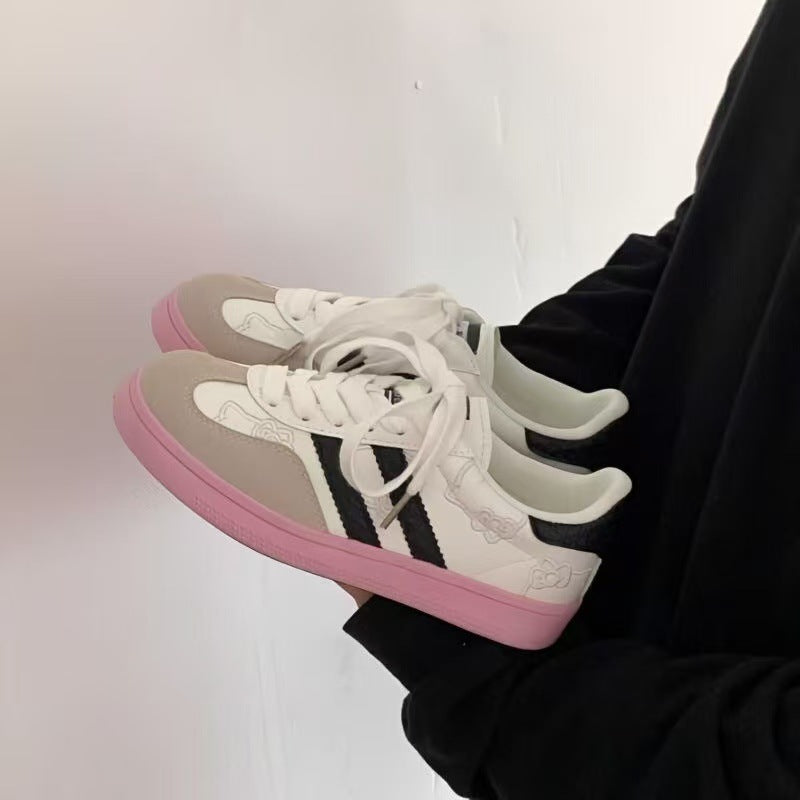 Damen Sneaker Weich Blumen Dekor Laufsohle