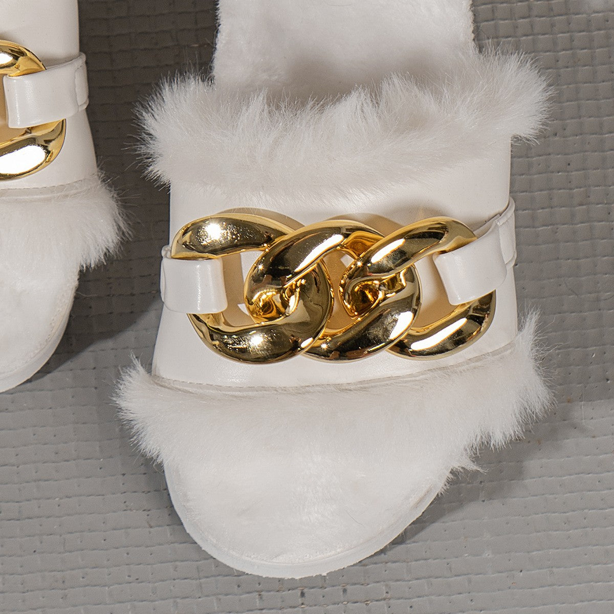 Damen Slides Sandalen Pelzbesatz Glitzerdetails