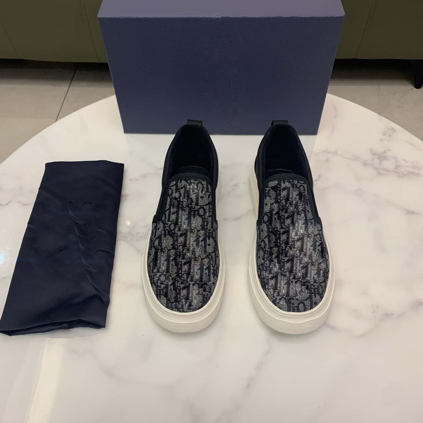 Damen Sneaker Schlangenleder Elastisch Bequem Schwarz - Norvielle
