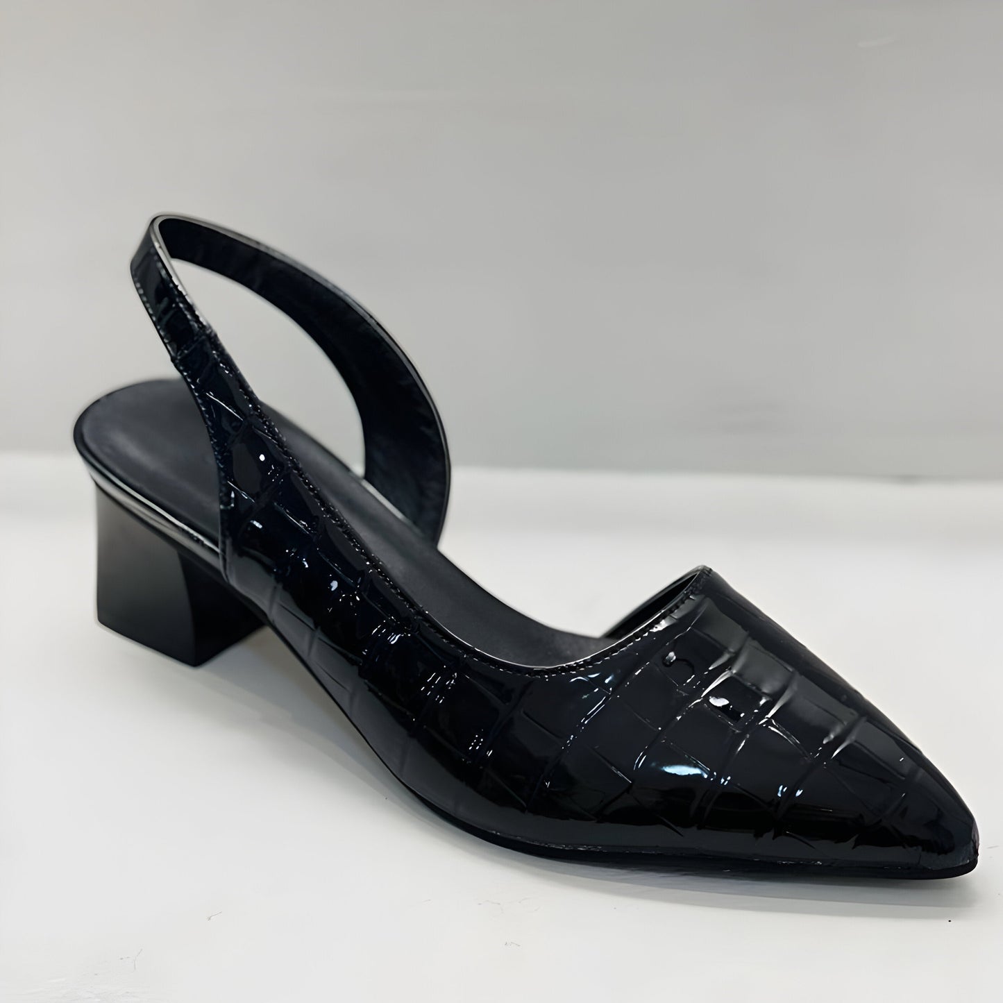 Damen Pumps Spitz Zulaufend Blockabsatz