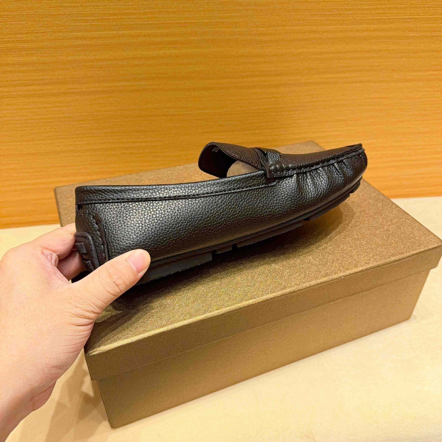 Herren Ledermokassins Elegantes Design Ziernaht