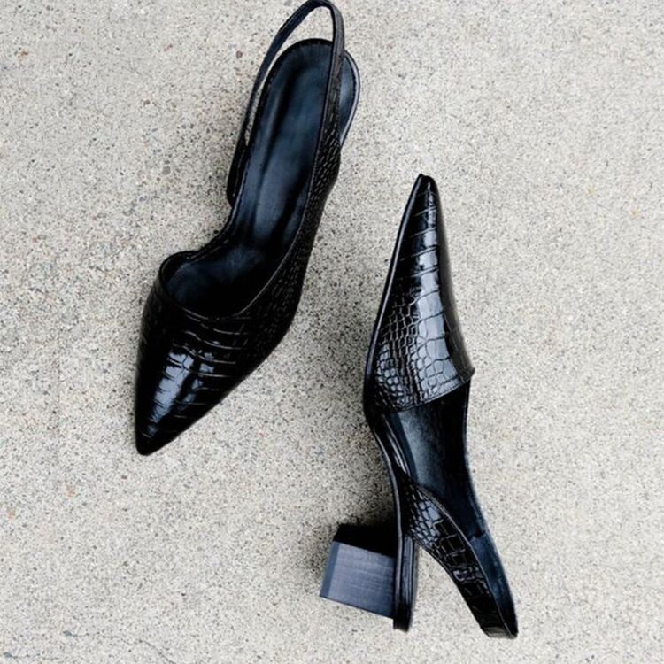 Damen Pumps Spitz Zulaufend Blockabsatz