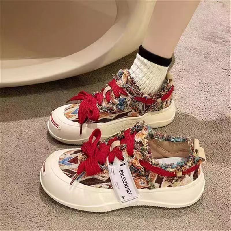 Damen Sneaker Gefranst Schnürsystem Schwarz - Norvielle