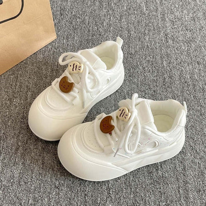 Damen Sneaker mit Blumenmuster und Schnürung