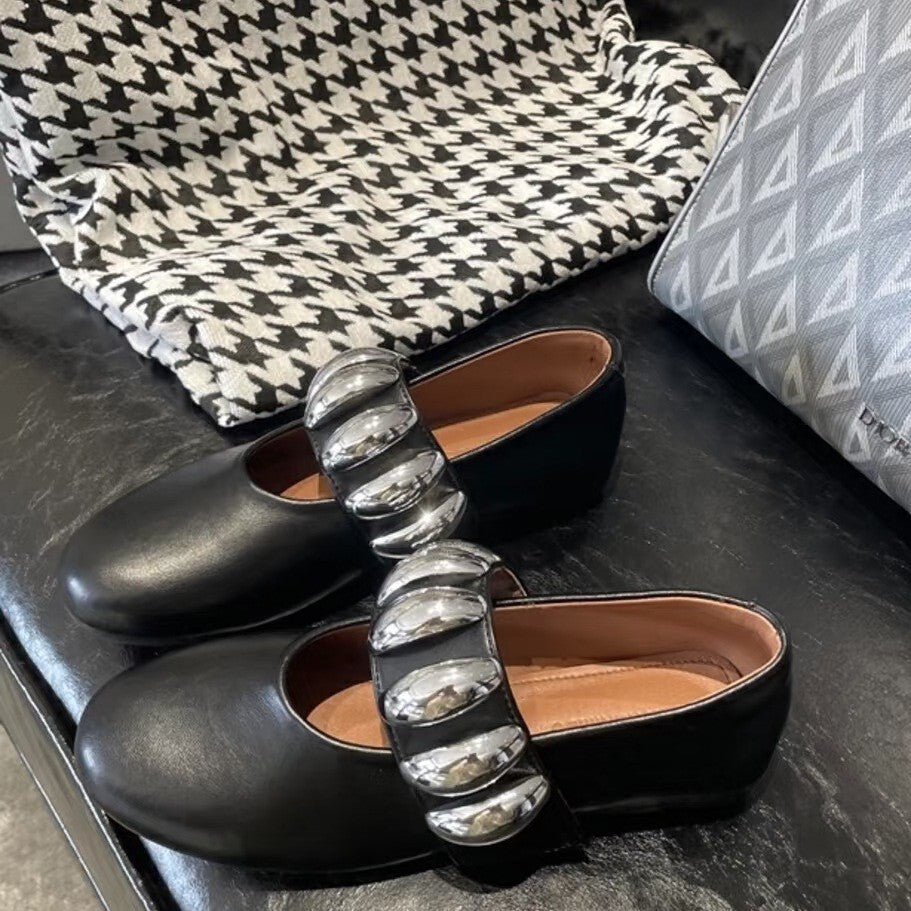 Damen Ballerinas mit Metallriemchen Elegantes Design