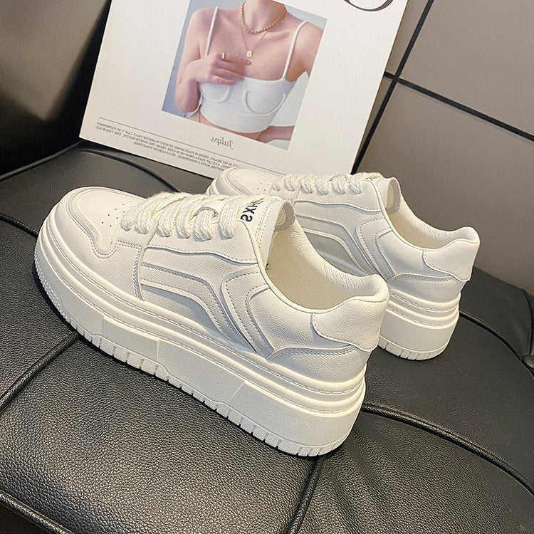 Damen Sneaker Plateau Komfortabel Weich Kontrastdetails