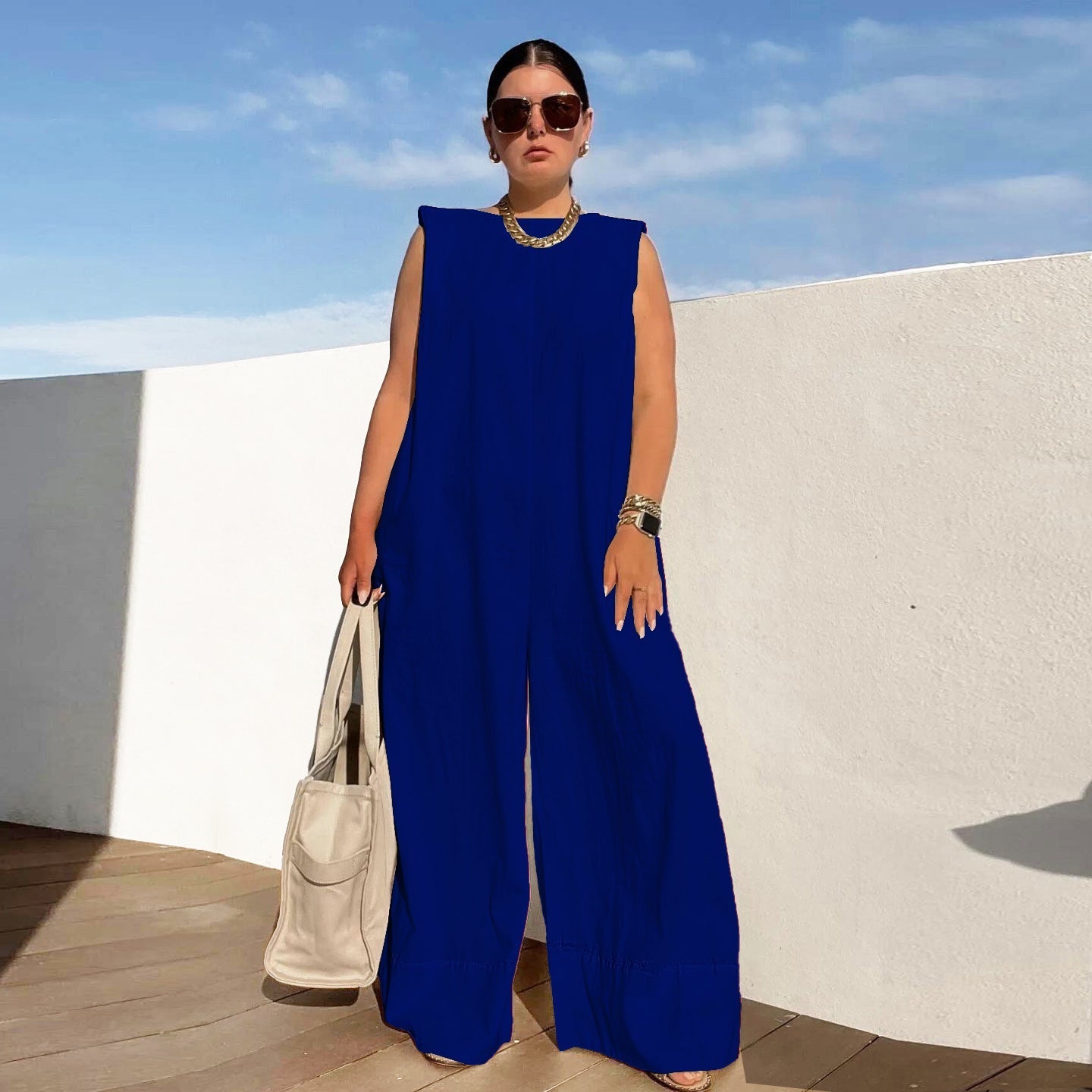 Damen Jumpsuit mit Kapuze und tiefem Rücken