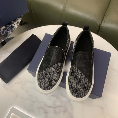 Damen Slip-On Sneaker Bequem Elegant