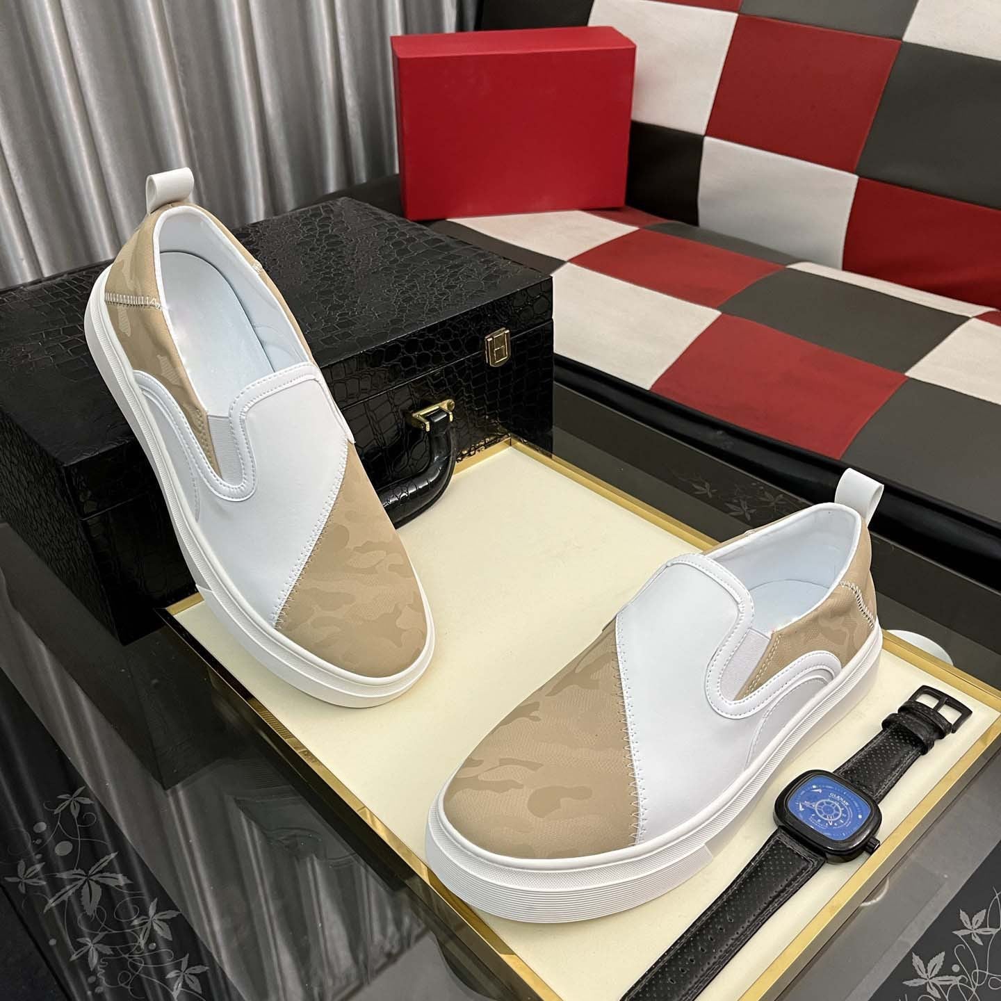 Damen Slip-On Sneaker Camouflage Elegant