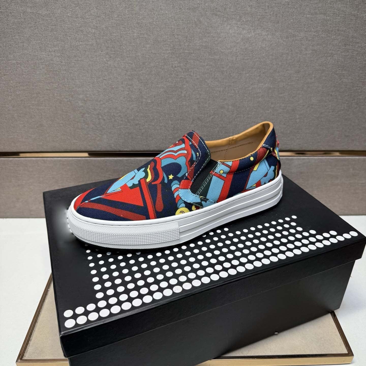 Damen Sneaker Slip-On Bunt Grafik-Design