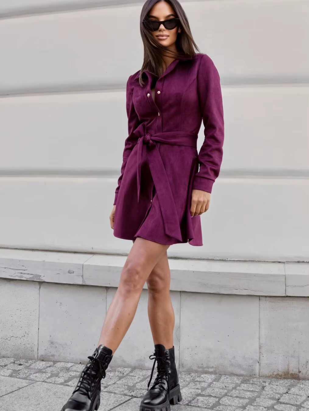 herbstkleid damen wildlederoptik
damenkleid mit schleife und knopfleiste