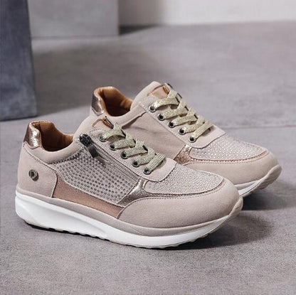 Detailansicht seitlicher Reißverschluss – Zivara Sneaker
