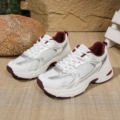 Venyra Chunky Sneakers Damen weiß mit roten Akzenten