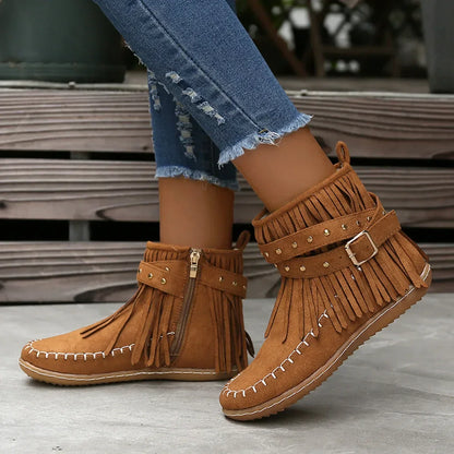 Wildaura Damen Boots braun mit Fransen & Nieten
