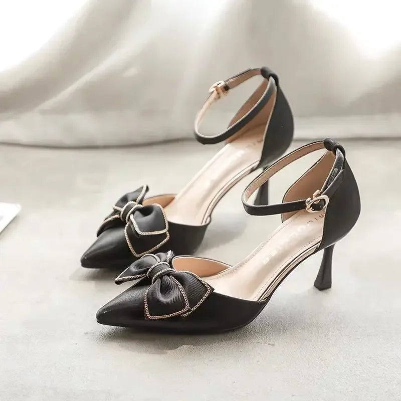 Damen Stilettos Spitz Schuhe mit hohem Absatz und Fliege