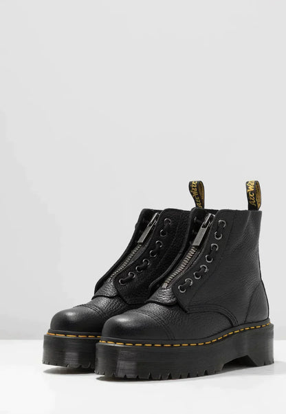 Rebel Stride Plateau-Stiefel – Profilansicht mit Sohle