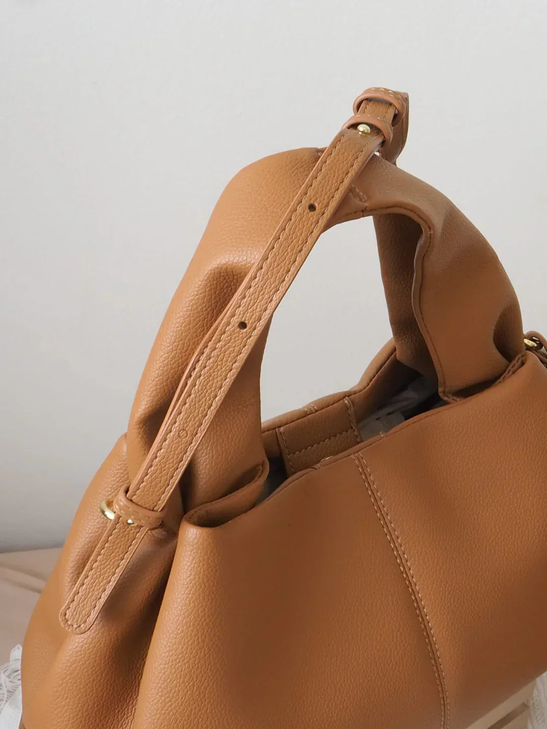 Damen Ledertasche Minimalistisch Elegantes Design