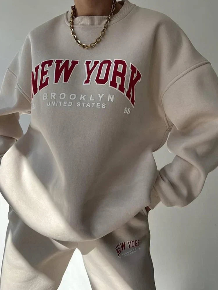 Übergrößiges Zweiteiler Set New York Stil