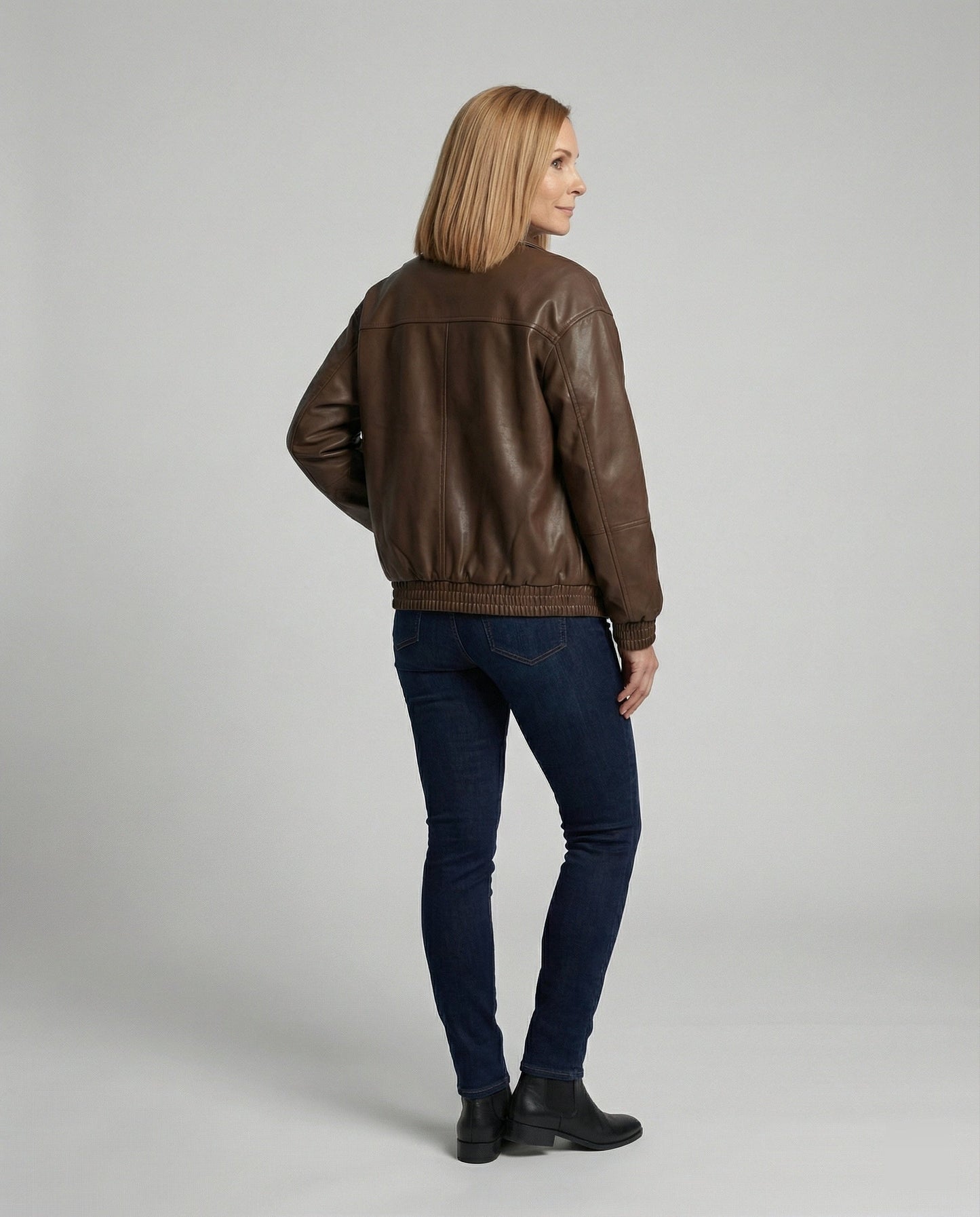 Damen Lederjacke Lässig Mit Nieten Schwarz - Norvielle