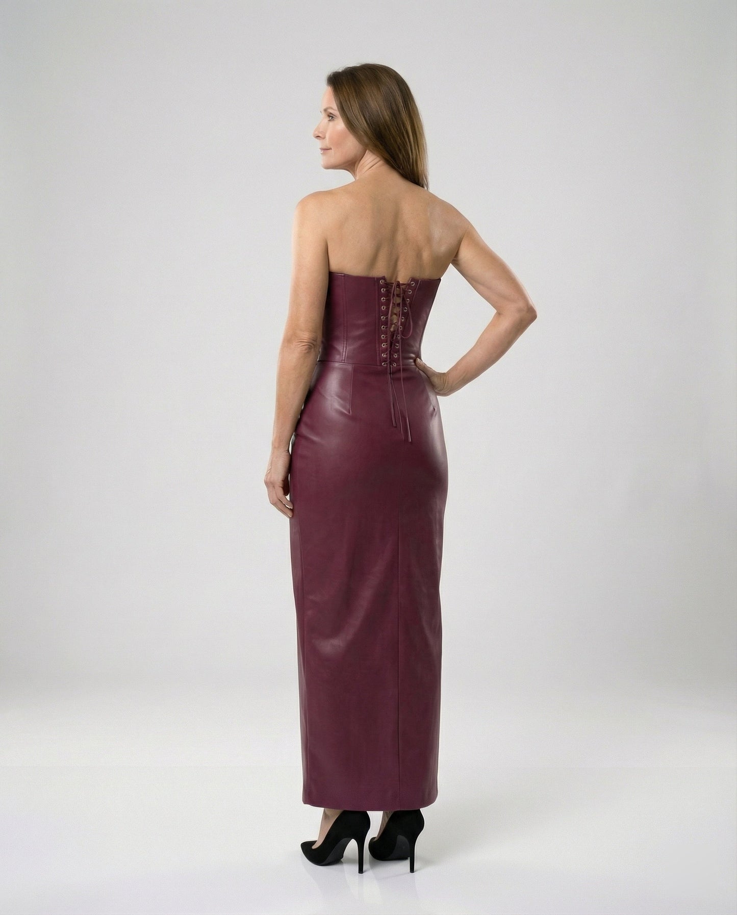 Damen Lederkleid Langärmlig Herz-Ausschnitt