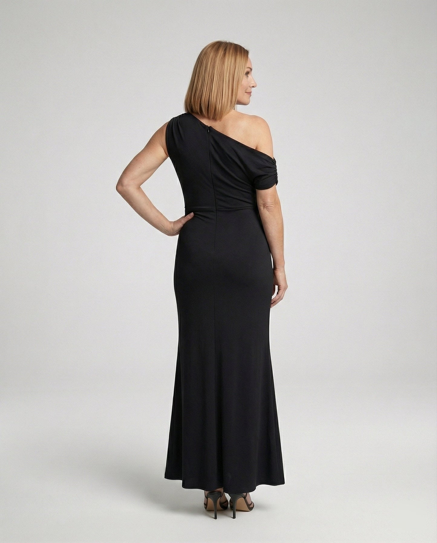 Elegantes Damen Abendkleid Figurbetont Asymmetrisch Lang