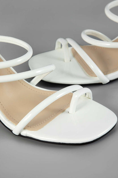 Damen Sandaletten Elegant Feine Riemen