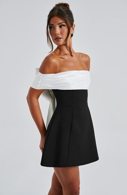 Damen Minikleid Schulterfrei Kontrast Oberteil Sommer