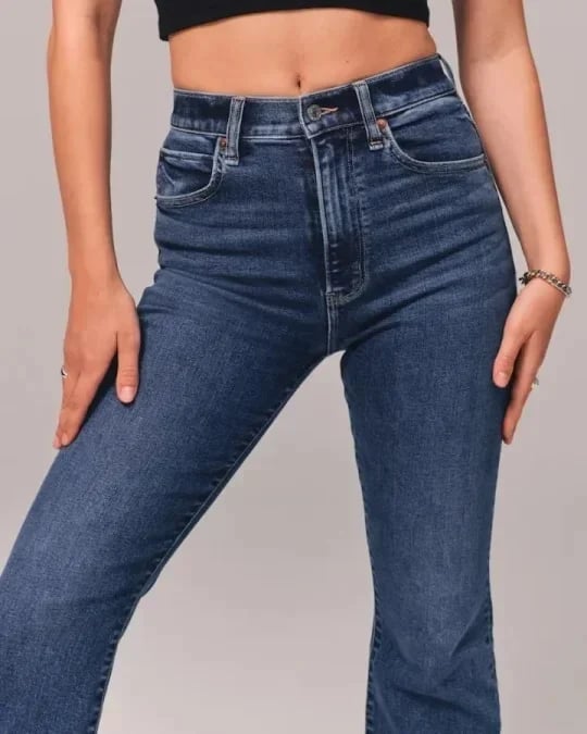 Damen High Waist Jeans Slim Fit Stilvoll