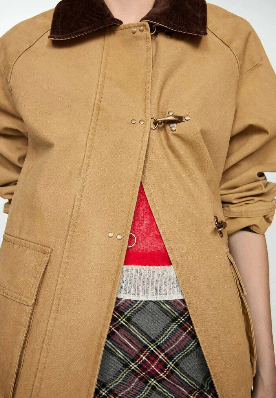 Damen Workwear Jacke Braun Cordkragen Schnürenverschluss