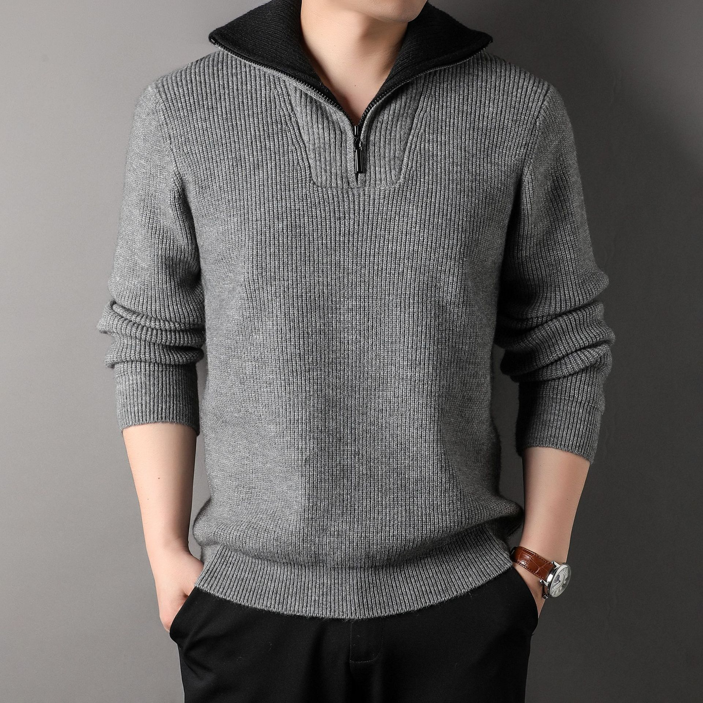 Lockere Strickjacke aus Wolle Rippenstrick Hochkragen Reißverschluss