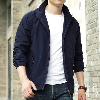 Herren Outdoorjacke Atmungsaktives Material Wasserabweisend Leicht