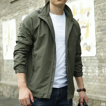 Herren Outdoorjacke Atmungsaktives Material Wasserabweisend Leicht