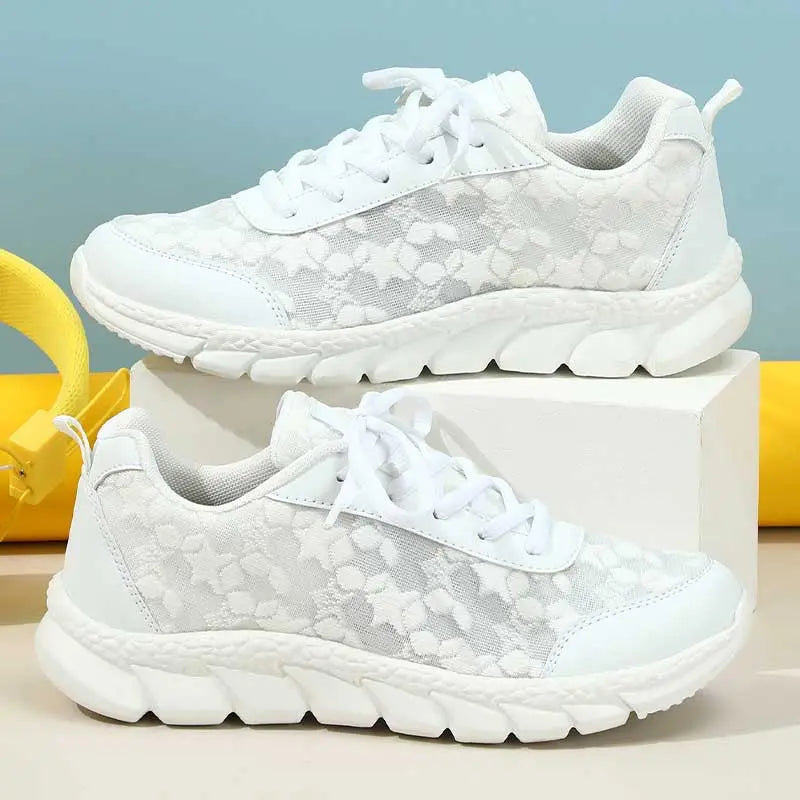 Lena | Atmungsaktive Turnschuhe mit runder Kappe und Schnürsenkeln Zendoo.de